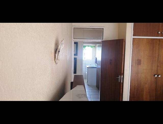 2 BEDROOM FLAT SOLD IN ELANDSHEUWEL